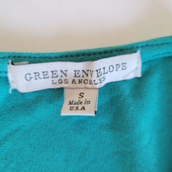 Green Envelope Ruffle Trim V-neck Top Green Teal Womens Small - Picture 3 of 6
